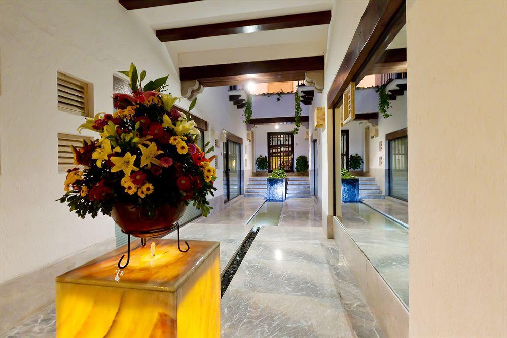 Hotel&spa Doña Urraca 4*