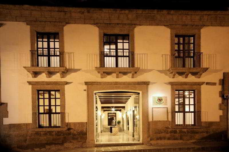 Hotel&spa Doña Urraca 4*